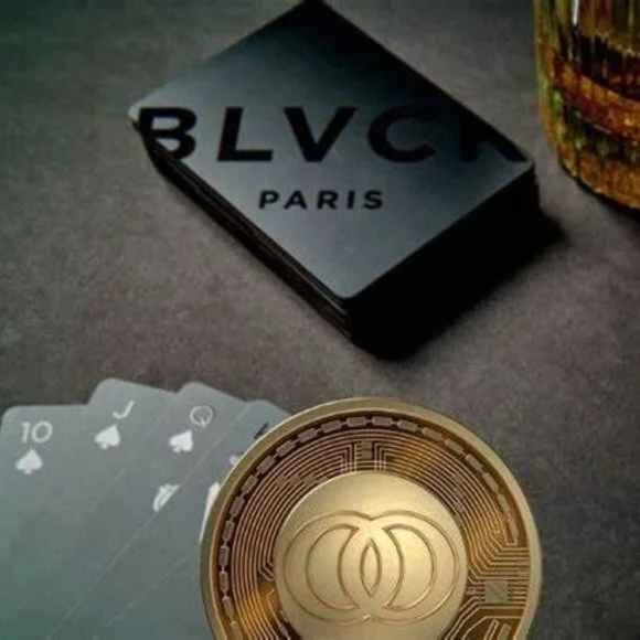 BLVCK PARIS COLLECTABLE PLAYING CARDS..  [N.I.P.] - Picture 2 of 8